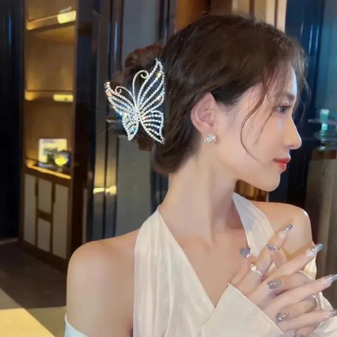 【温情家庭】《鸢》内野圣阳佐藤健：笨拙的单亲父亲独自抚养儿子长大的感人故事，哭湿一盒纸巾